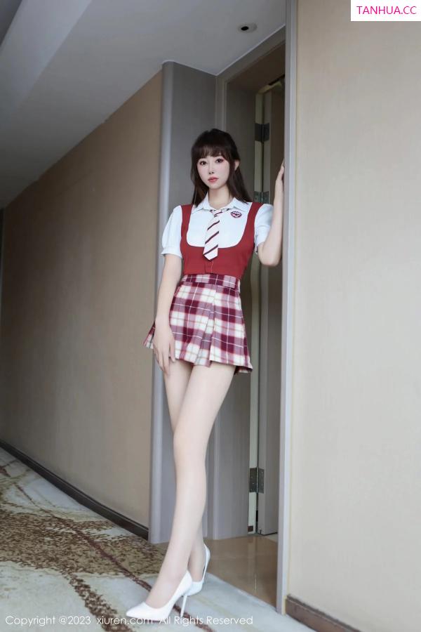 [XiuRen]高清写真图 2023.12.22 No.7851 金tiao 制服美腿